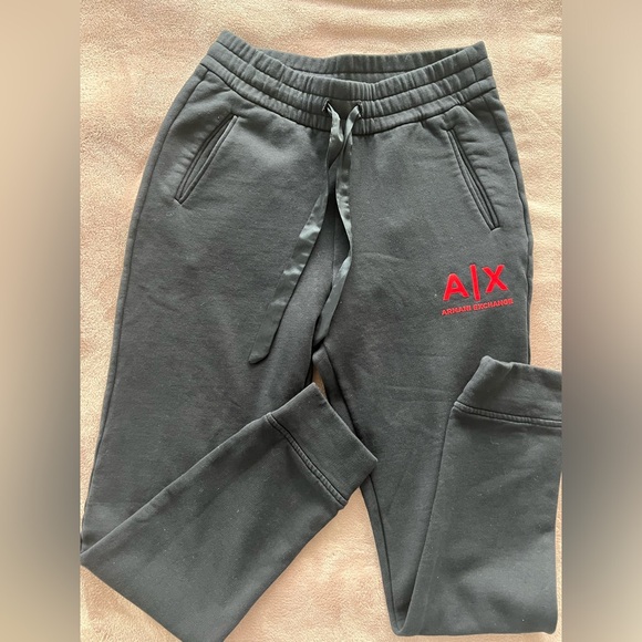 Tracksuit - Picture 3 of 7